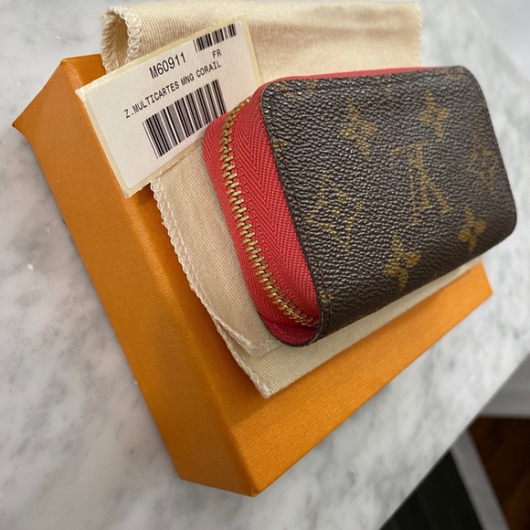 Louis Vuitton Zippy Multicartes Corail - Picture 5 of 15
